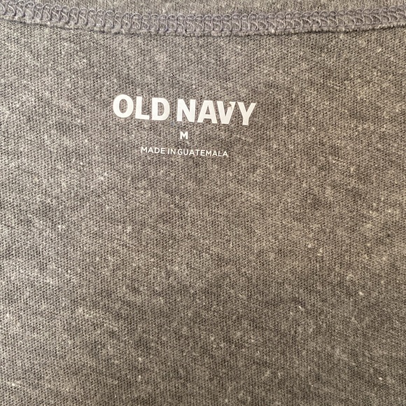 💜 Old Navy tank - medium - Picture 3 of 5